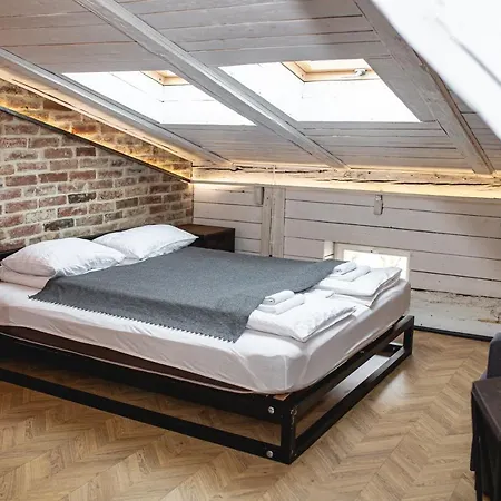 Vysoka Khata 4 Apartment *